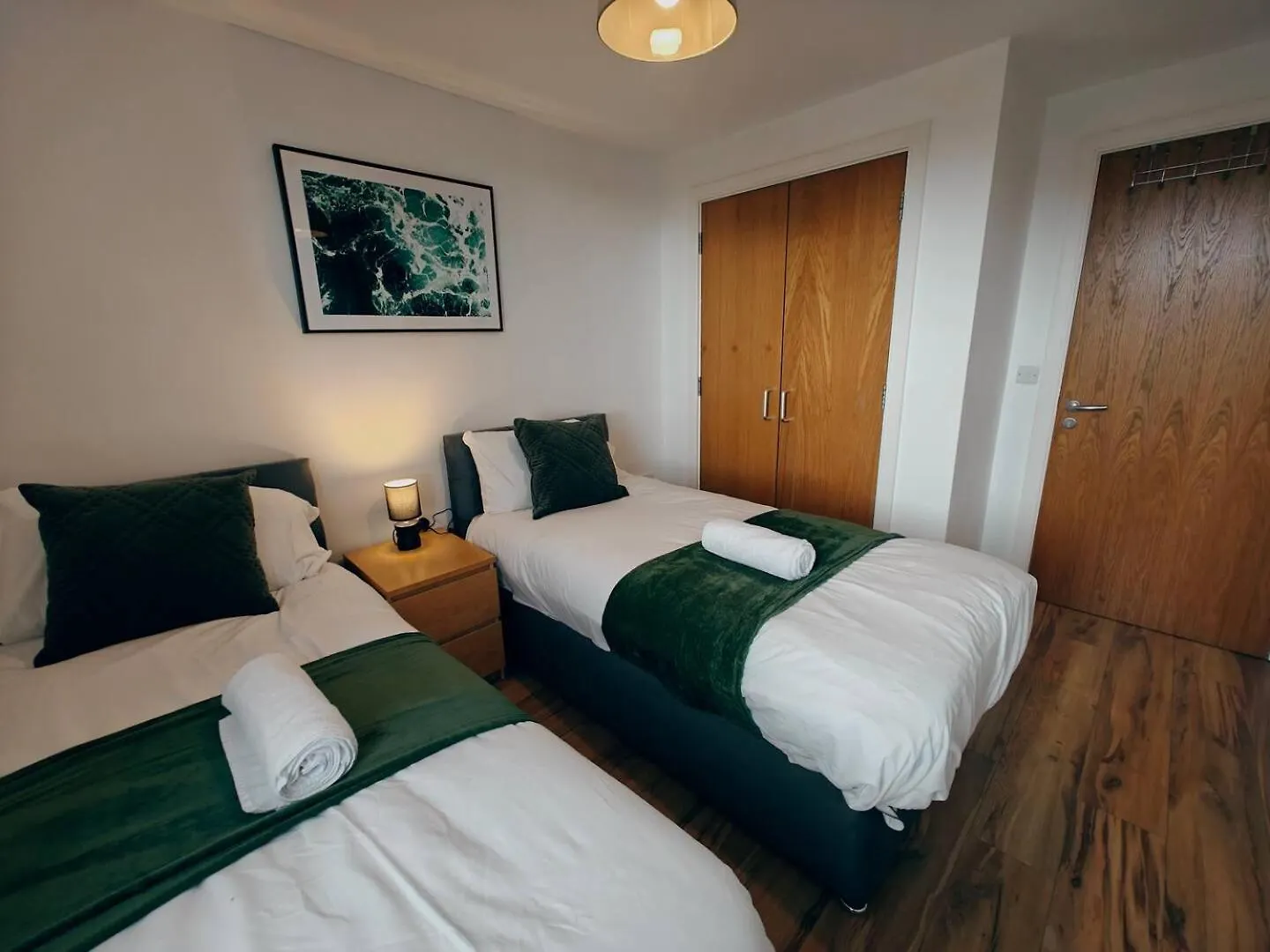 2Br Mountain View City Centre Belfast United Kingdom