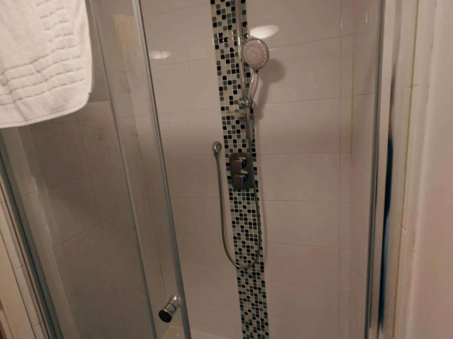 2Br Mountain View City Centre Belfast 0*,  United Kingdom